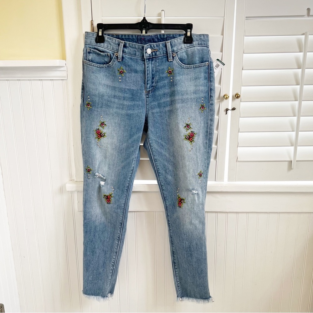 Lucky Brand 7W14071 Floral Cross Stitch Ava Crop Jeans Size 6 - Picture 1 of 8
